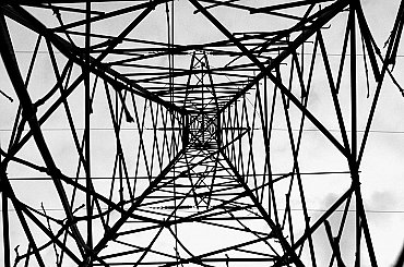 Nechcú investovať do cudzej siete. Holandsko predalo nemeckú prenosovku