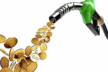 Slovnaftu vlani výrazne klesol hrubý zisk, štátu aj tak odvedie vyše 100 miliónov eur