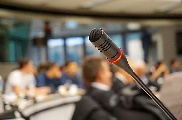 Môžu ovplyvniť desaťtisíc zamestnancov automobiliek, reaguje viceprezident zväzu na Trumpove clá
