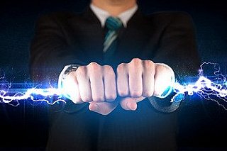 Vláda schválila přesun veškerých plateb za POZE na stát, elektřina zlevní